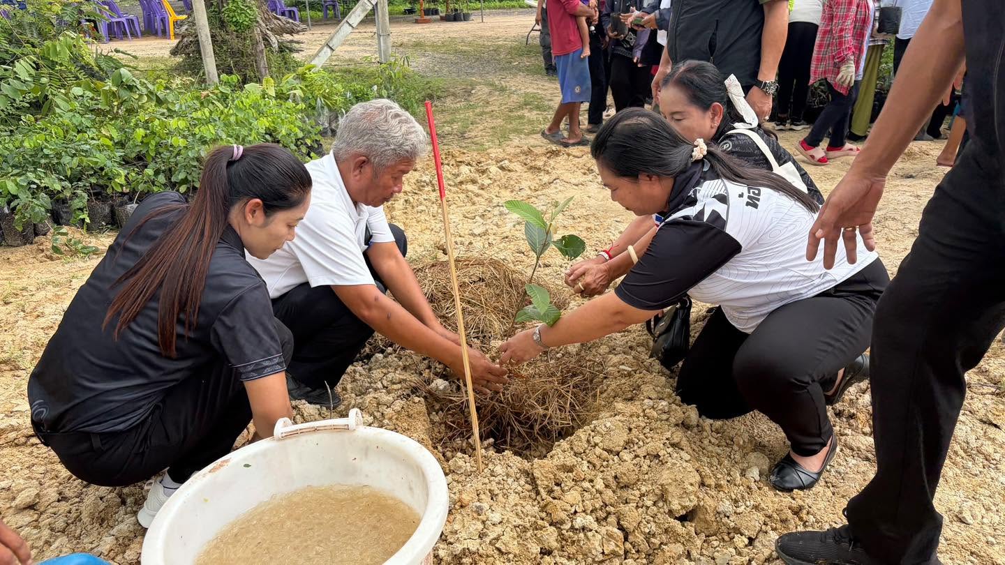 อบต.เชื้อเพลิง ร่วมส่งเสริมการอนุรักษ์ทรัพยากรธรรมชาติและสิ่งแวดล้อมอย่างยั่งยืน ตามแนวพระราชดำริ